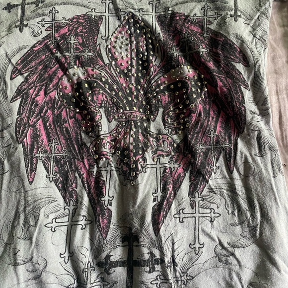 Rue21 V-Neck Tee with Cross and Wing Design - Picture 2 of 4